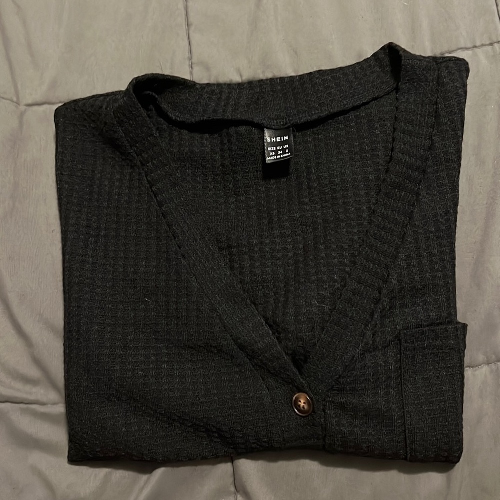 Shein xs short sleeve shirt